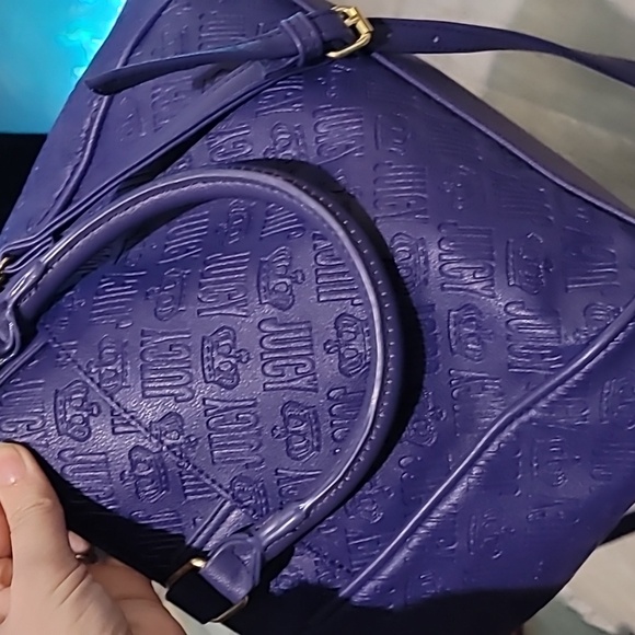 Juicy couture crossbody purse Juicy couture crossbody purse - Picture 11 of 11